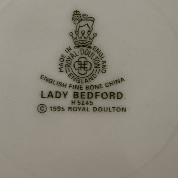 Rare Set of 4 Vtg Royal Doulton Bone China Lady Bedford Coffee Mugs Collectible - Picture 8 of 8